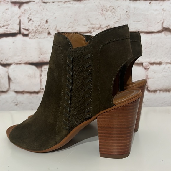 Franco Sarto “Sylvania” Booties, Size 7.5 - Picture 5 of 7